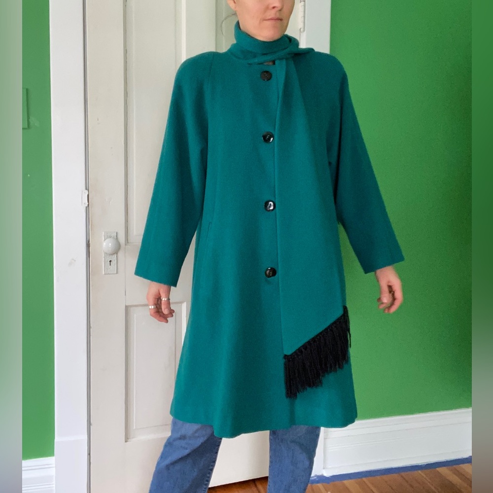 Vintage Albert Nipon Boutique Teal wool Coat with attached scarf